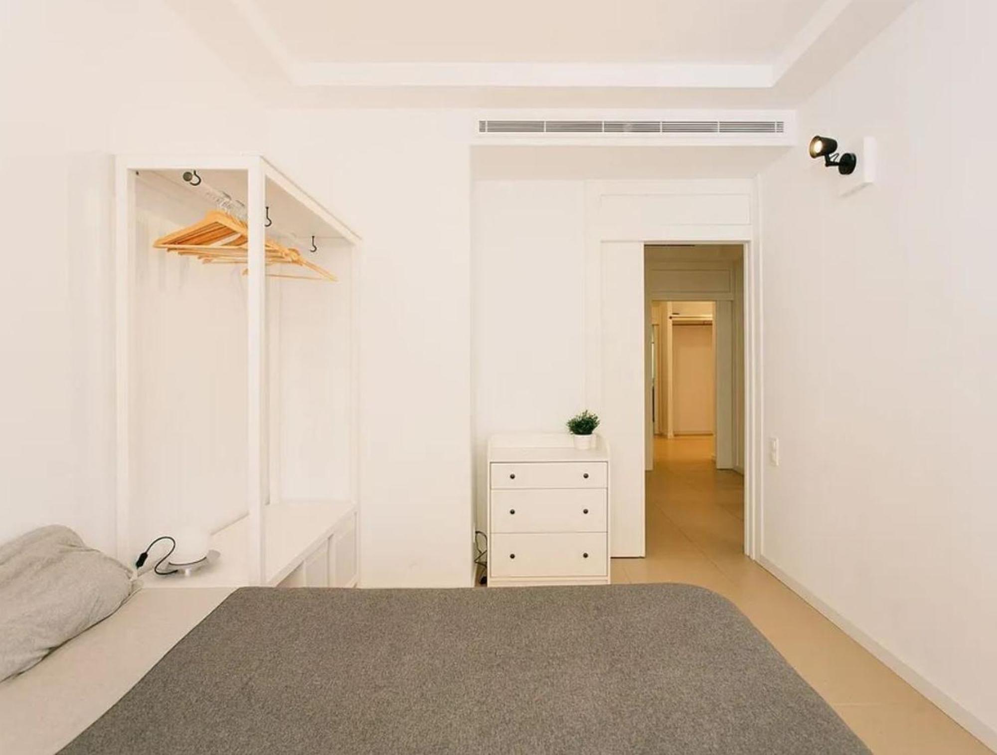 Apartment Best With 3-bedroom In Madrid